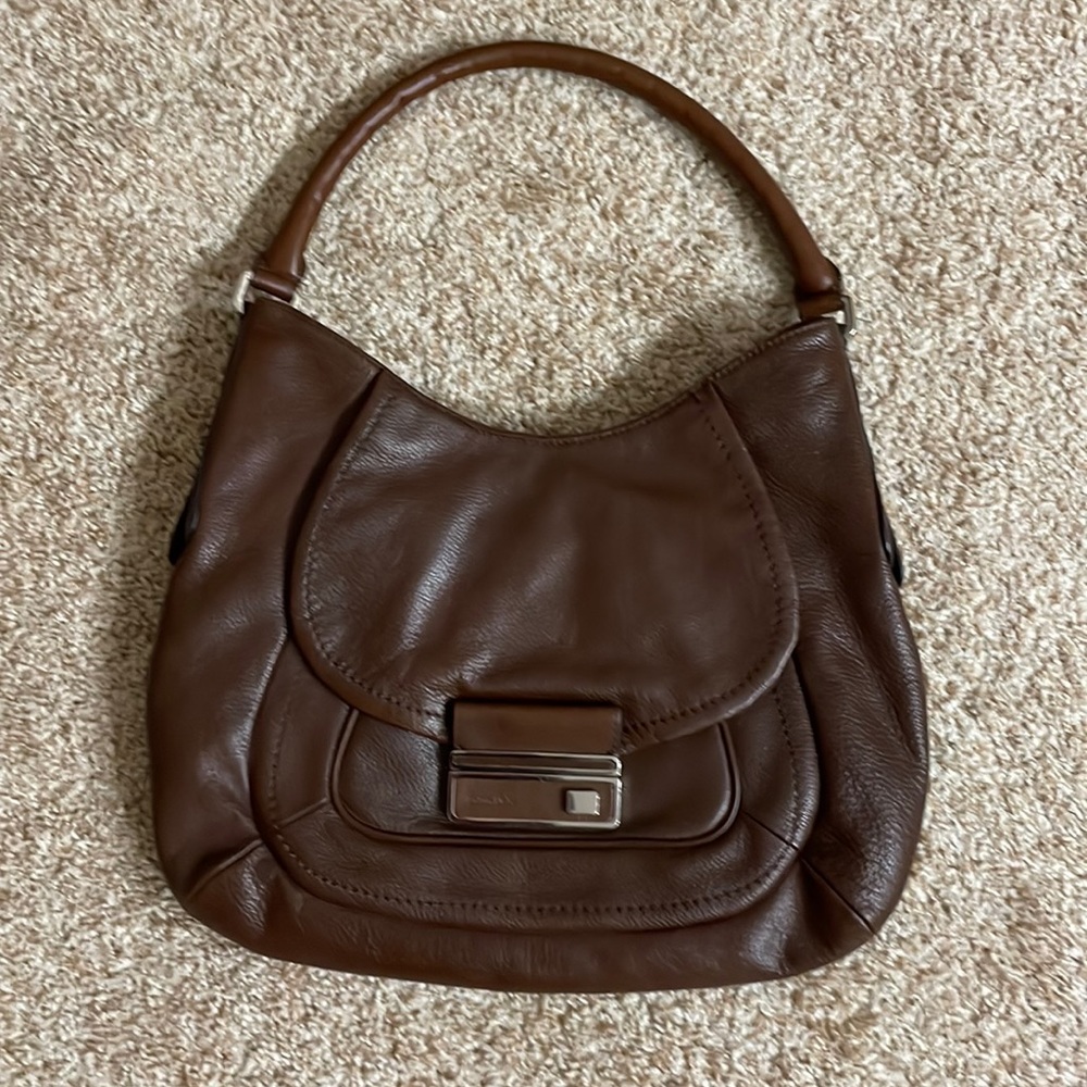 Leather Hobo Nag
